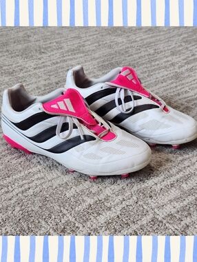 Adidas youth Predator Precision.3 FG soccer cleats white black pink size 6